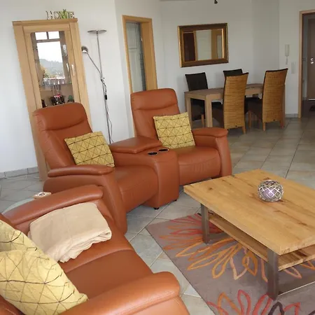 Apartamento Ferienwohnung Der Weite Blick Mit Wellness *